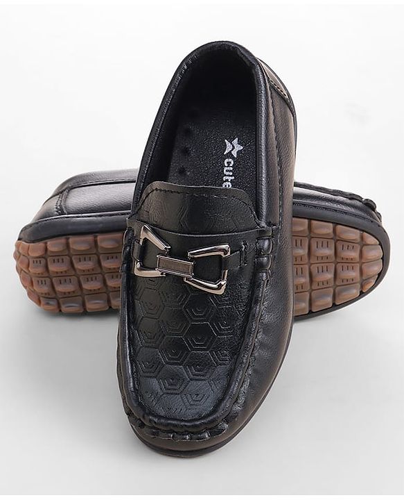 Cute Walk by Babyhug Loafer With Textured Design - Brown