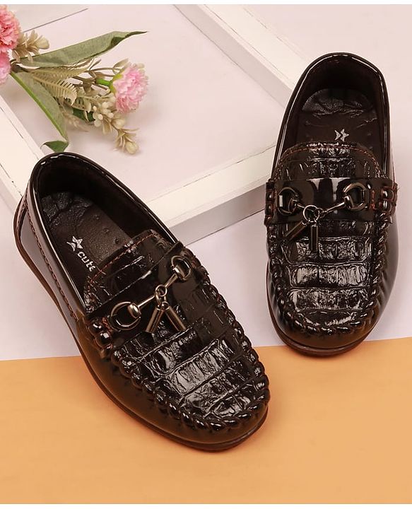 Cute Walk by Babyhug Slip On Solid Loafers - Brown