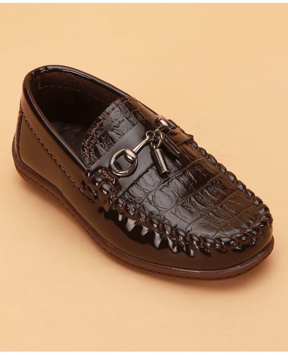 Cute Walk by Babyhug Slip On Solid Loafers - Brown