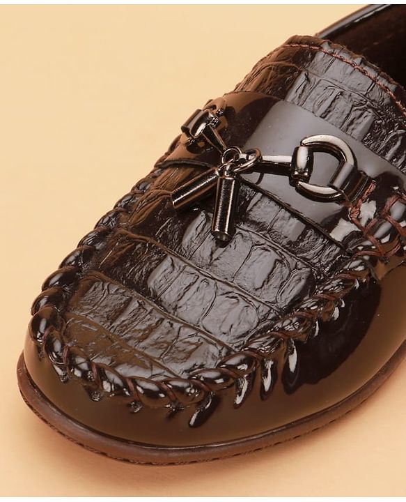Cute Walk by Babyhug Slip On Solid Loafers - Brown
