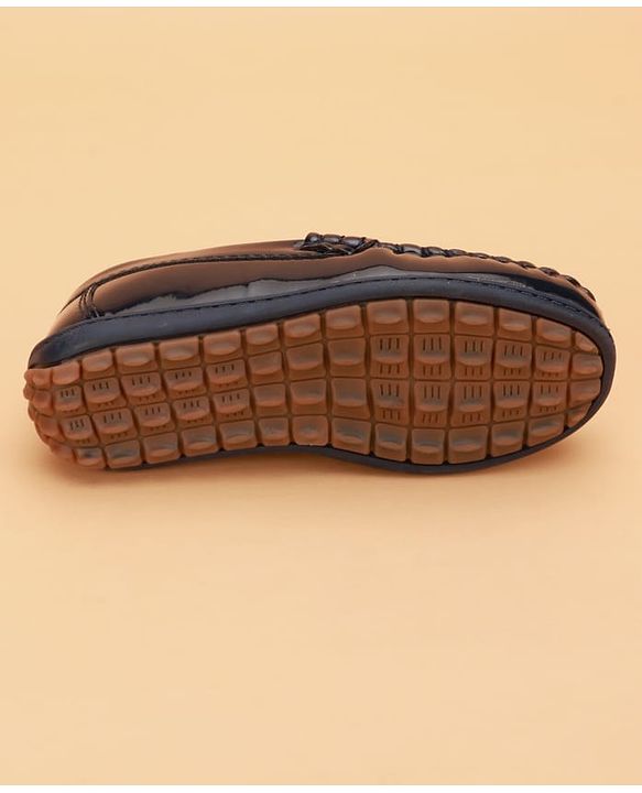 Cute Walk by Babyhug Slip On Solid Loafers - Brown