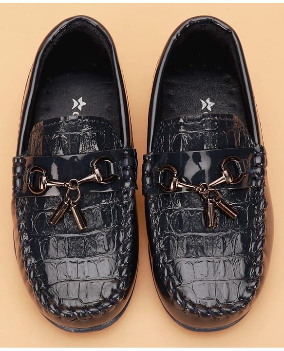 Cute Walk by Babyhug Slip On Solid Loafers - Brown