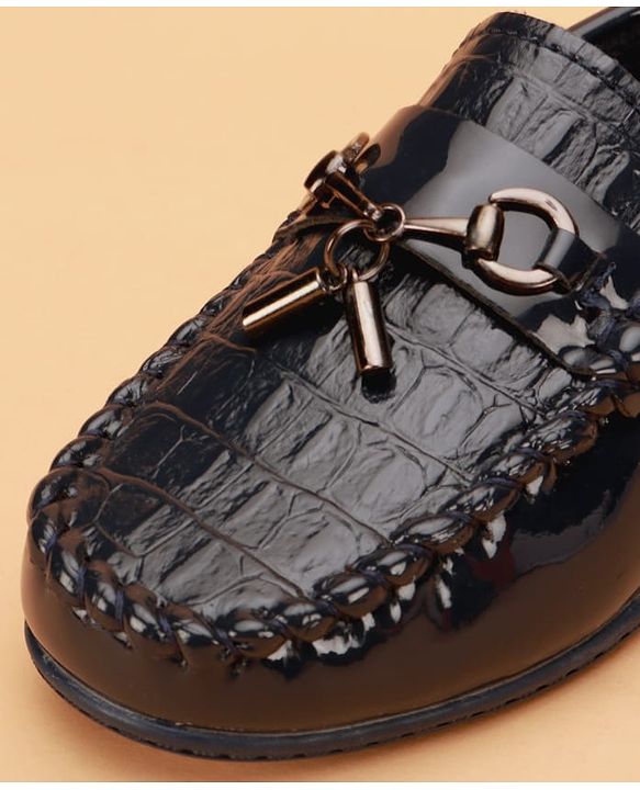 Cute Walk by Babyhug Slip On Solid Loafers - Brown