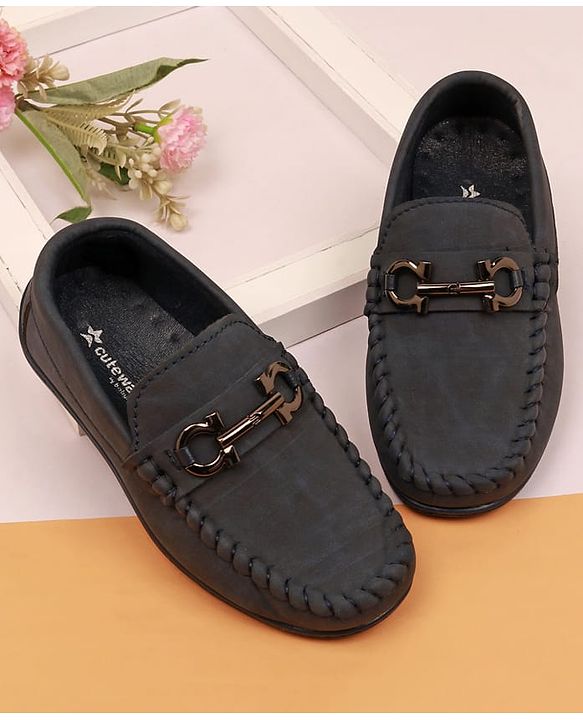 Cute Walk by Babyhug Slip On Solid Coloured Loafers With Applique - Navy Blue