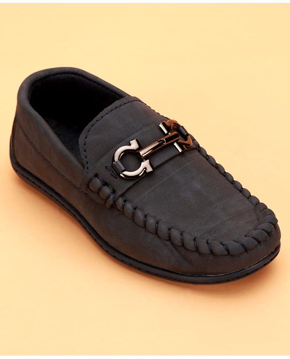 Cute Walk by Babyhug Slip On Solid Coloured Loafers With Applique - Navy Blue