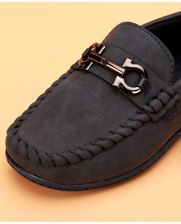 Cute Walk by Babyhug Slip On Solid Coloured Loafers With Applique - Navy Blue