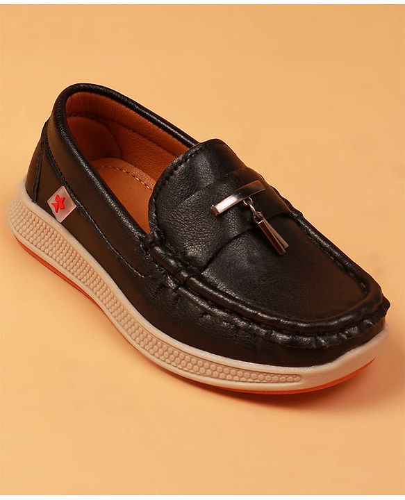 Cute Walk by Babyhug Slip On Solid Coloured Loafers With Applique - Navy Blue