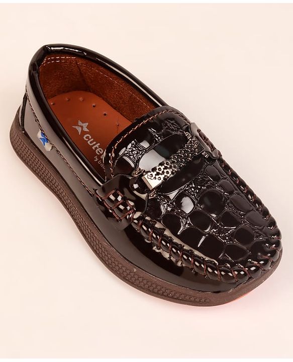 Cute Walk by Babyhug Formal & Party Wear Loafer Shoes - Brown