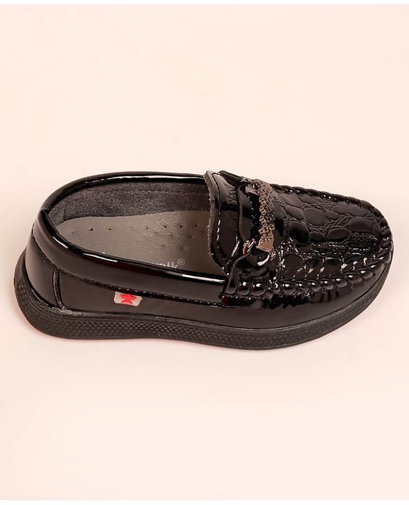 Cute Walk by Babyhug Formal & Party Wear Loafer Shoes - Brown