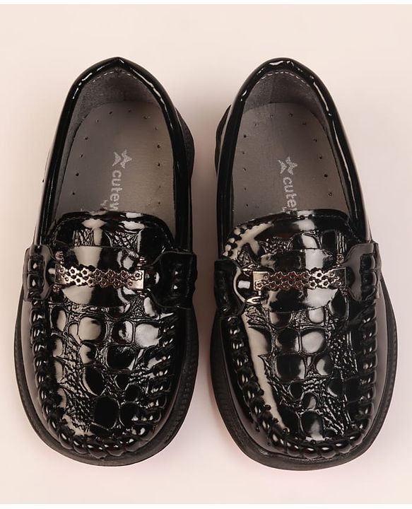 Cute Walk by Babyhug Formal & Party Wear Loafer Shoes - Brown