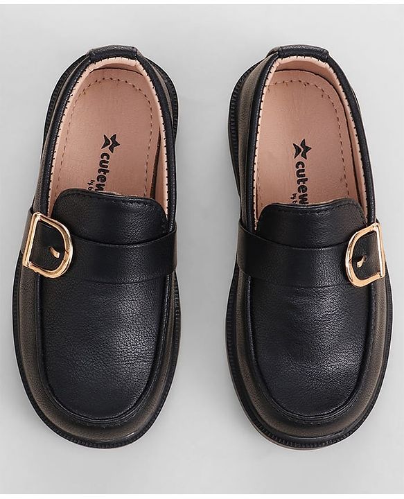 Cute Walk by Babyhug Slip On Solid Coloured Loafers - Black