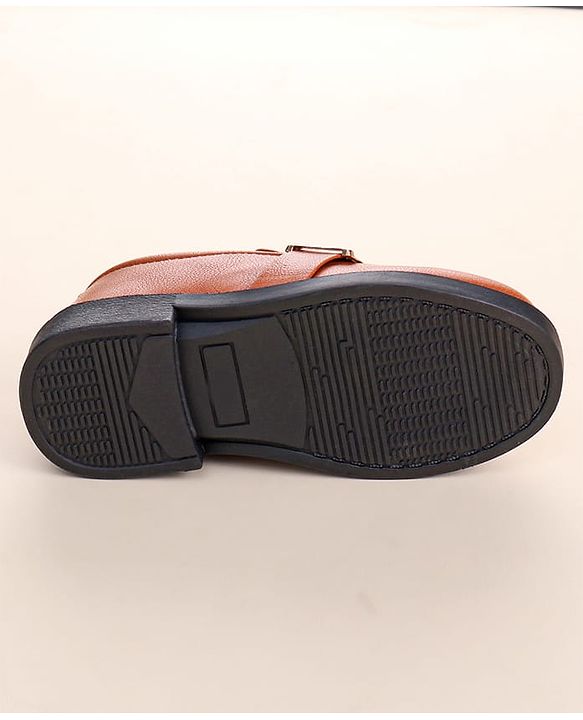 Cute Walk by Babyhug Slip On Solid Coloured Loafers - Black