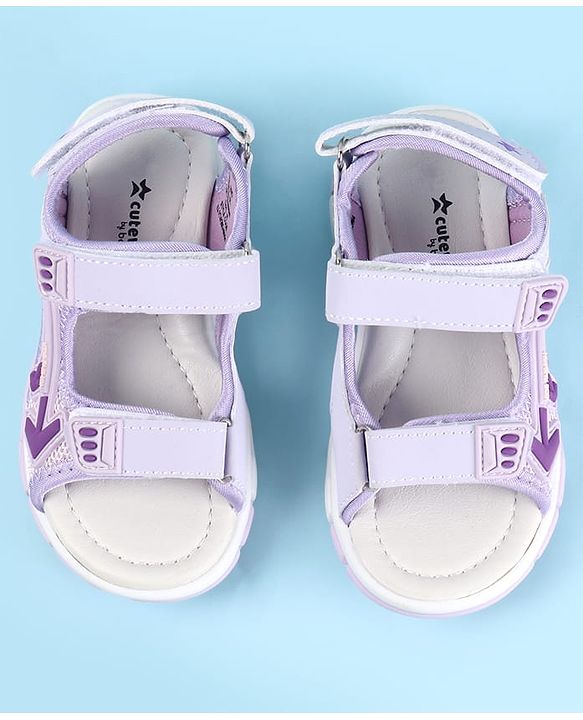 Cute Walk by Babyhug Velcro Closure Sandals With Arrow Applique - Purple