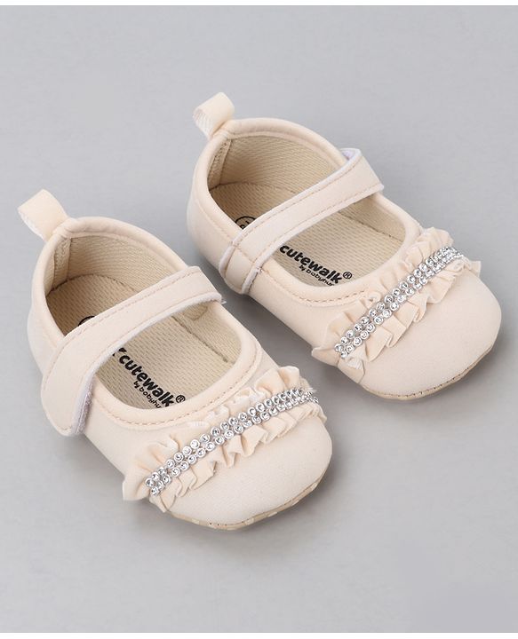 Cute Walk by Babyhug Velcro Closure Booties With Frills & Embellishments - Pink