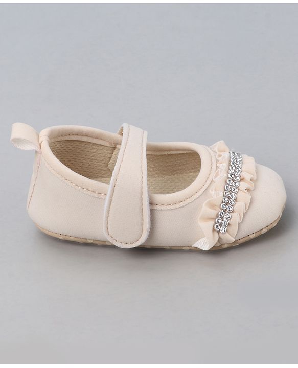 Cute Walk by Babyhug Velcro Closure Booties With Frills & Embellishments - Pink