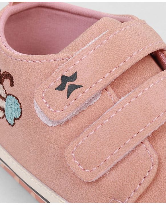 Cute Walk by Babyhug Velcro Closure Booties With Bee Embroidery - Pink