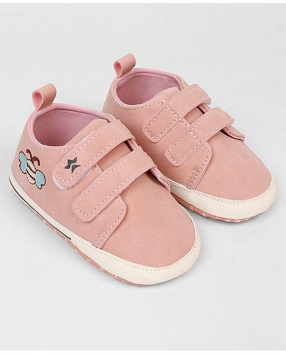Cute Walk by Babyhug Velcro Closure Booties With Bee Embroidery - Pink