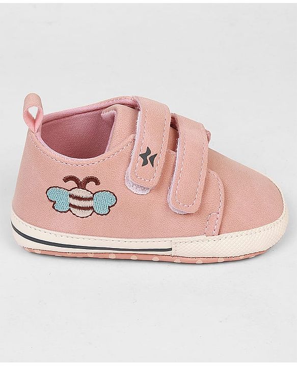 Cute Walk by Babyhug Velcro Closure Booties With Bee Embroidery - Pink