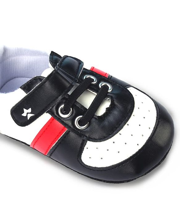 Cute Walk by Babyhug Booties with Velcro Closure & Tape Detailing - Beige