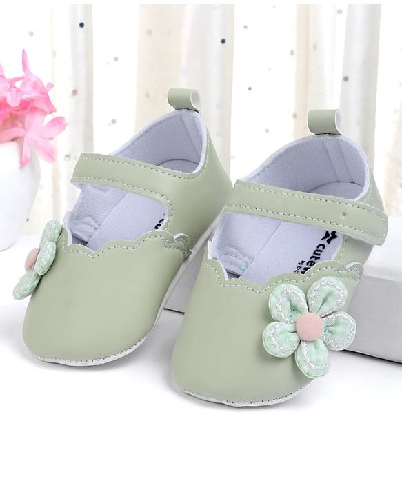 Cute Walk by Babyhug Velcro Closure Booties With Floral Applique - Blue