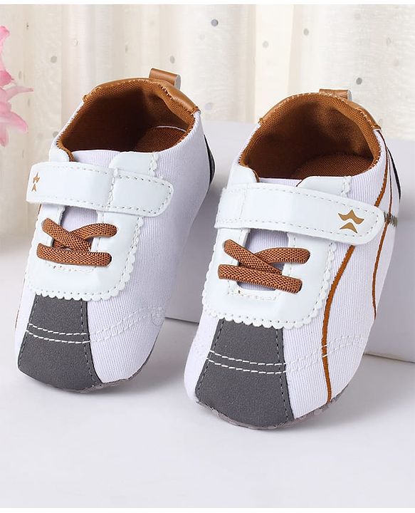 Cute Walk by Babyhug Velcro Closure Booties with Stripes - White
