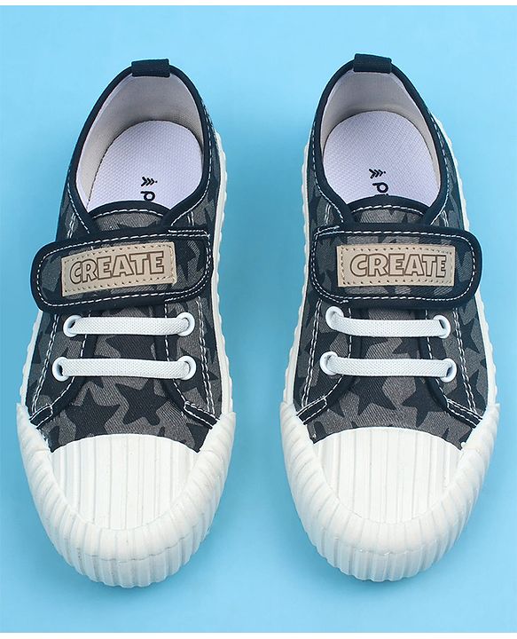 Pine Kids Velcro Closure Casual Shoes With Star Print - Black
