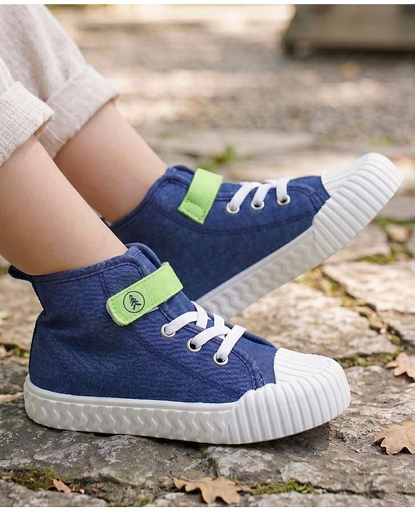 Pine Kids Solid Casual Shoes with Velcro Closure - Blue