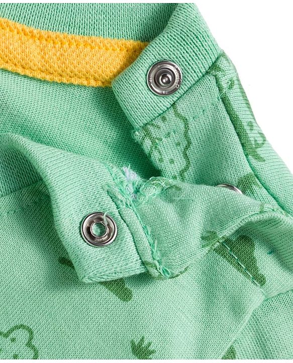 Babyhug Single Jersey Knit Half Sleeves T-Shirt and Shorts Set with Giraffe Print - Green & Yellow