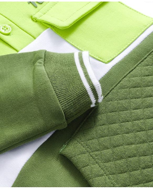 Babyhug Cotton Knit Full Sleeves Heavy Gauge Quilted Fabric Hooded Sweatshirt With New York Print & Kangaroo Pockets - Green
