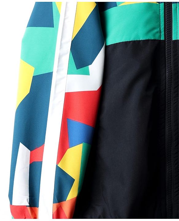 Pine Active Woven Athleisure Full Sleeve Jacket with Abstract Print - Black