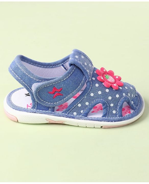 Cute Walk by Babyhug Velcro Closure Sandals with Polka Dot Print & Floral Applique - Blue