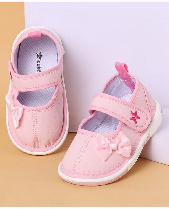 Cute Walk by Babyhug Casual Shoes With Velcro Closure & Bow Applique - Purple