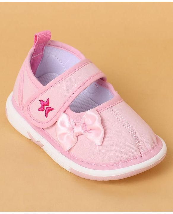 Cute Walk by Babyhug Casual Shoes With Velcro Closure & Bow Applique - Purple