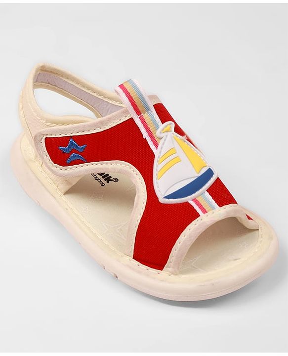 Cute Walk By Babyhug Velcro Closure Sandals With Boat Patch - Red