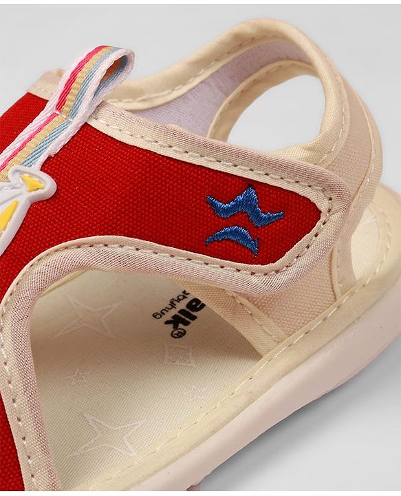 Cute Walk By Babyhug Velcro Closure Sandals With Boat Patch - Red