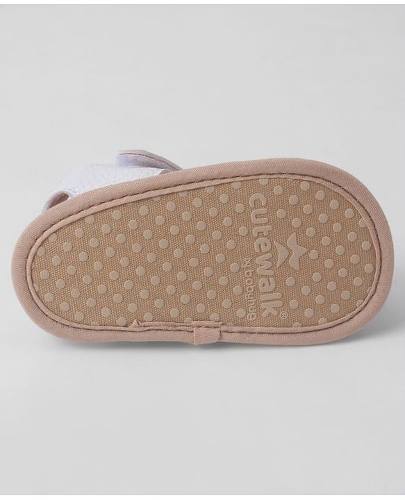 Cute Walk by Babyhug Booties With Velcro Closure - White