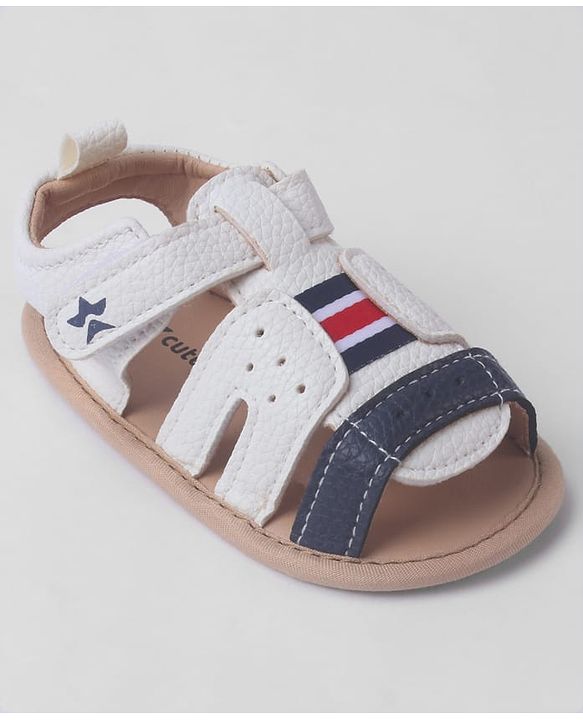 Cute Walk by Babyhug Booties With Velcro Closure - White