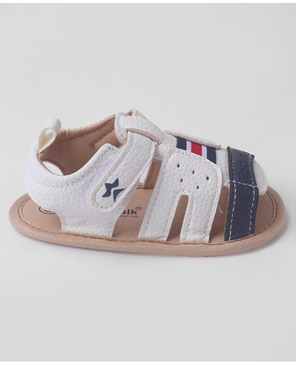 Cute Walk by Babyhug Booties With Velcro Closure - White