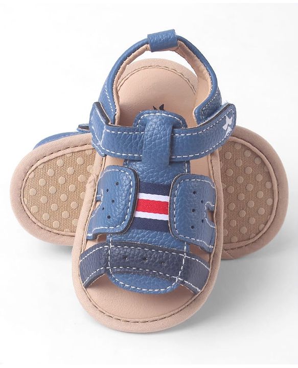 Cute Walk by Babyhug Booties With Velcro Closure - White