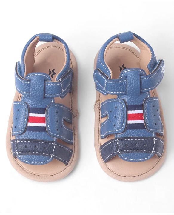 Cute Walk by Babyhug Booties With Velcro Closure - White