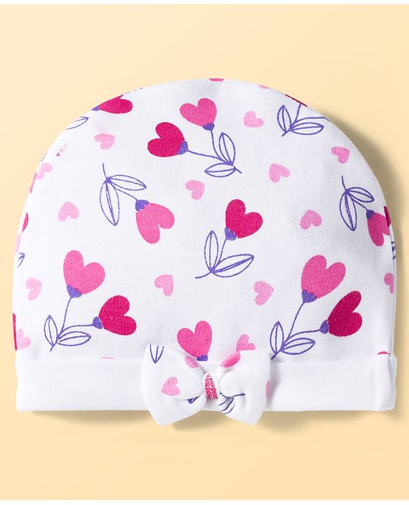 Babyhug 100% Cotton Interlock Knit Cap Mittens & Booties Set With Heart Print White - Diameter 9 cm