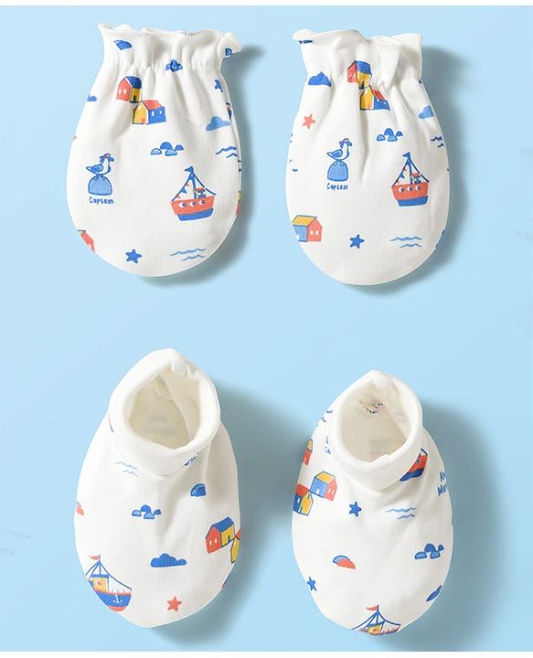 Babyhug 100% Cotton Knit Mittens & Booties With Nautical Print - Offwhite
