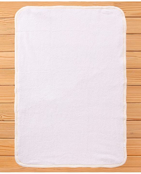 Babyhug Premium Cotton Knitted & Fur All Seasons Blanket - Off White