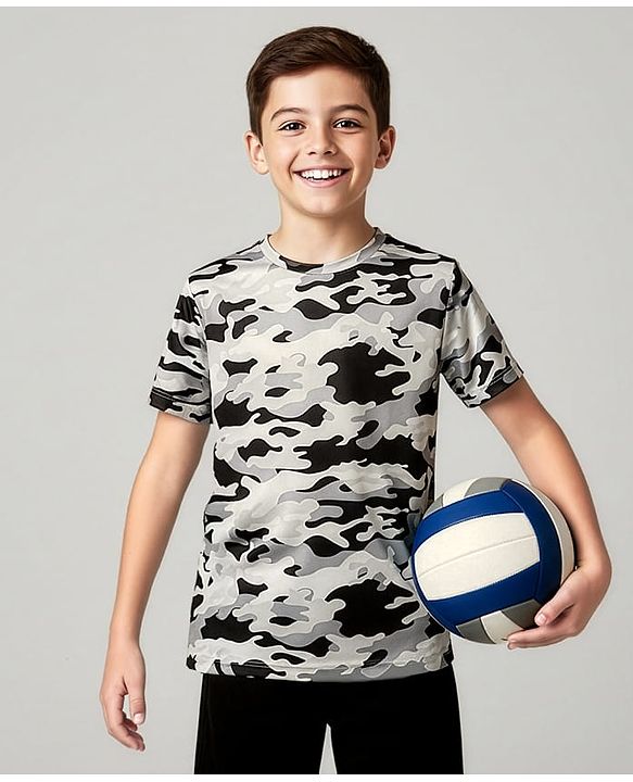 Pine Active Knit Half Sleeves T-Shirt with Camouflage Print - Grey & Black