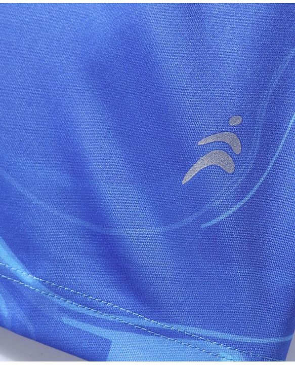 Pine Active Knit Half Sleeves T-Shirt with Abstract Print - Blue