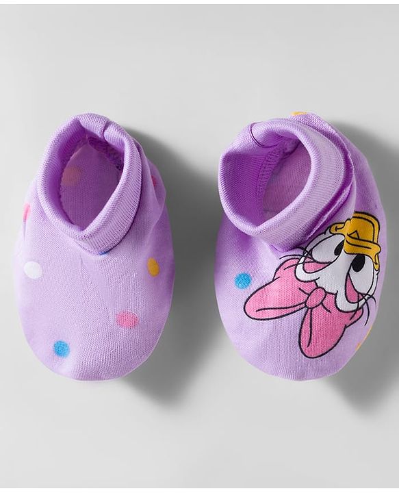 Babyhug Disney Interlock Knit Cap Mittens & Booties With Minnie & Friends Print Lavender - Diameter 11 cm