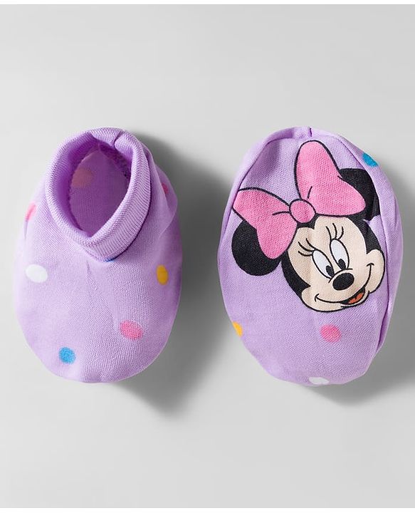 Babyhug Disney Interlock Knit Cap Mittens & Booties With Minnie & Friends Print Lavender - Diameter 11 cm