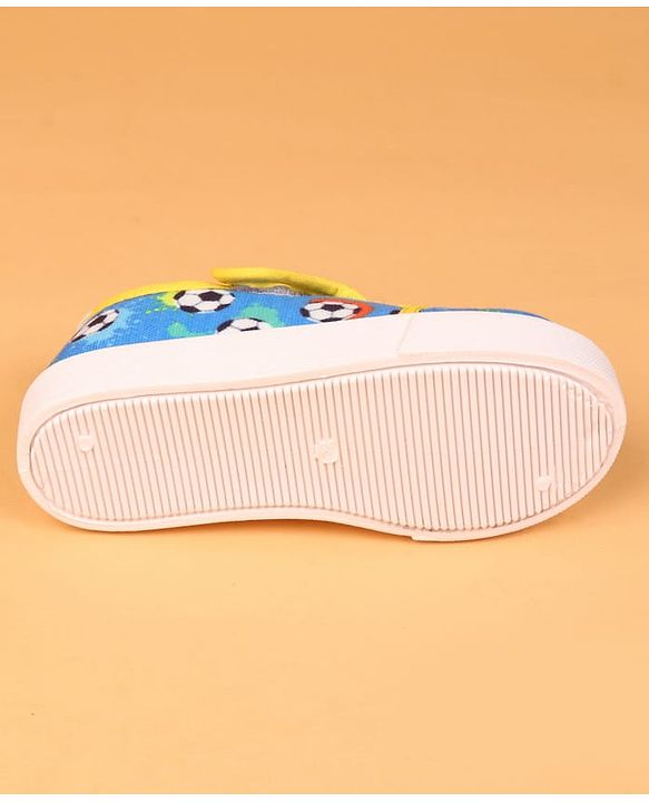 Cute Walk by Babyhug Velcro Closure Casual Shoes with Ball Print - Blue