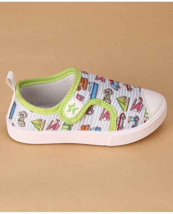 Cute Walk by Babyhug Velcro Closure Casual Shoes with Vehicle Print - Multicolor