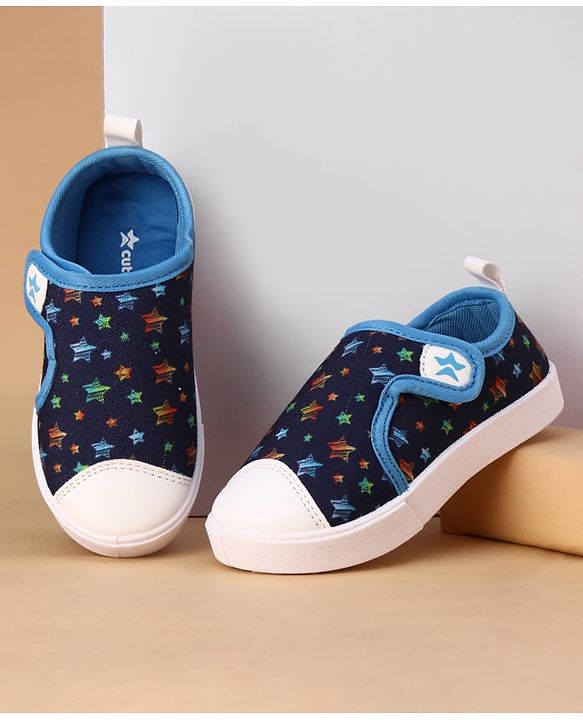 Cute Walk by Babyhug Velcro Closure Casual Shoes with Star Print - Navy Blue